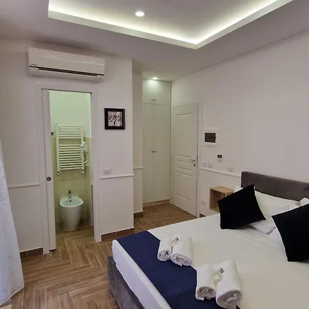 Susy's - Colosseo Casa de hóspedes 4*